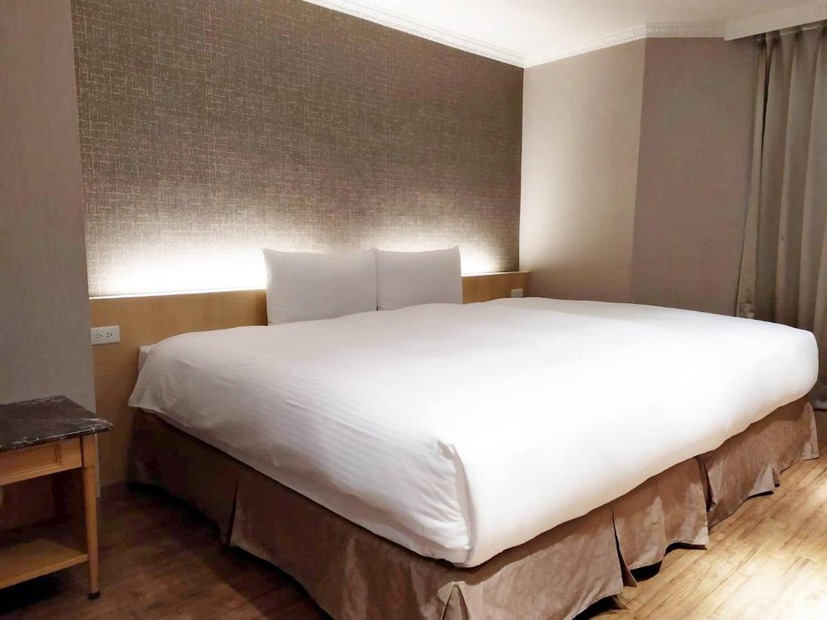 Simple Life Kaohsiung Hotel Екстериор снимка