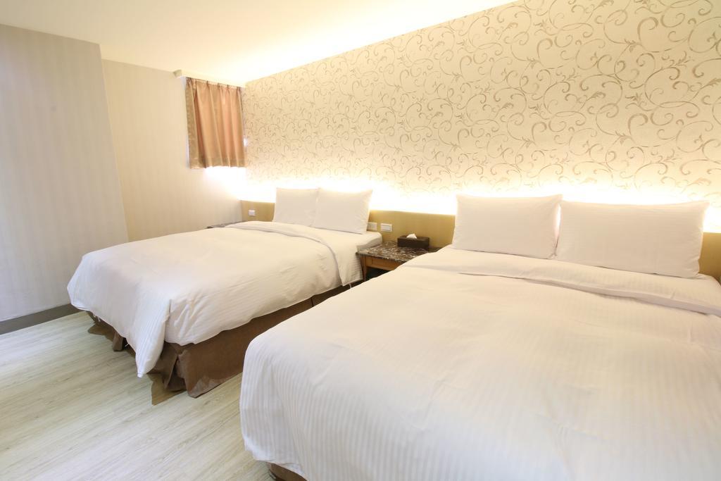 Simple Life Kaohsiung Hotel Екстериор снимка